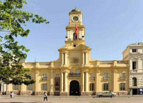 Panoramas en Santiago Museo histórico nacional
